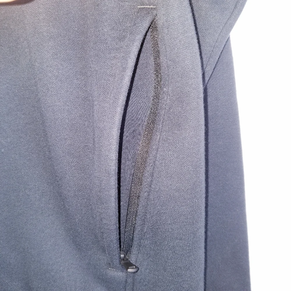🌸 Fabletics | Mens Zip‎ Jacket size Small, Black